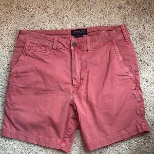 Men’s American Eagle Extreme Flex slim fit shorts 6.5 inch inseam size 31